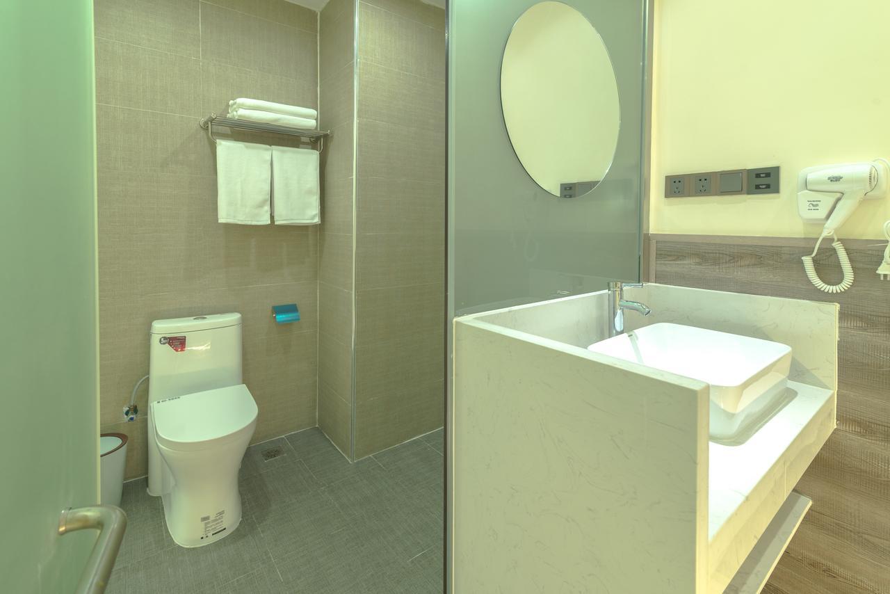 Wonder Youth Hostel Нанинг Екстериор снимка