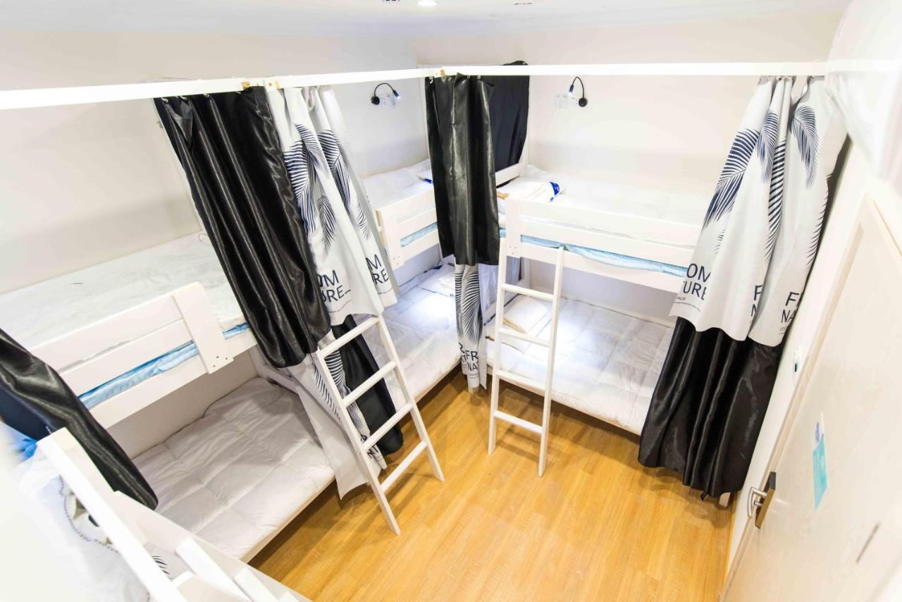 Wonder Youth Hostel Нанинг Екстериор снимка