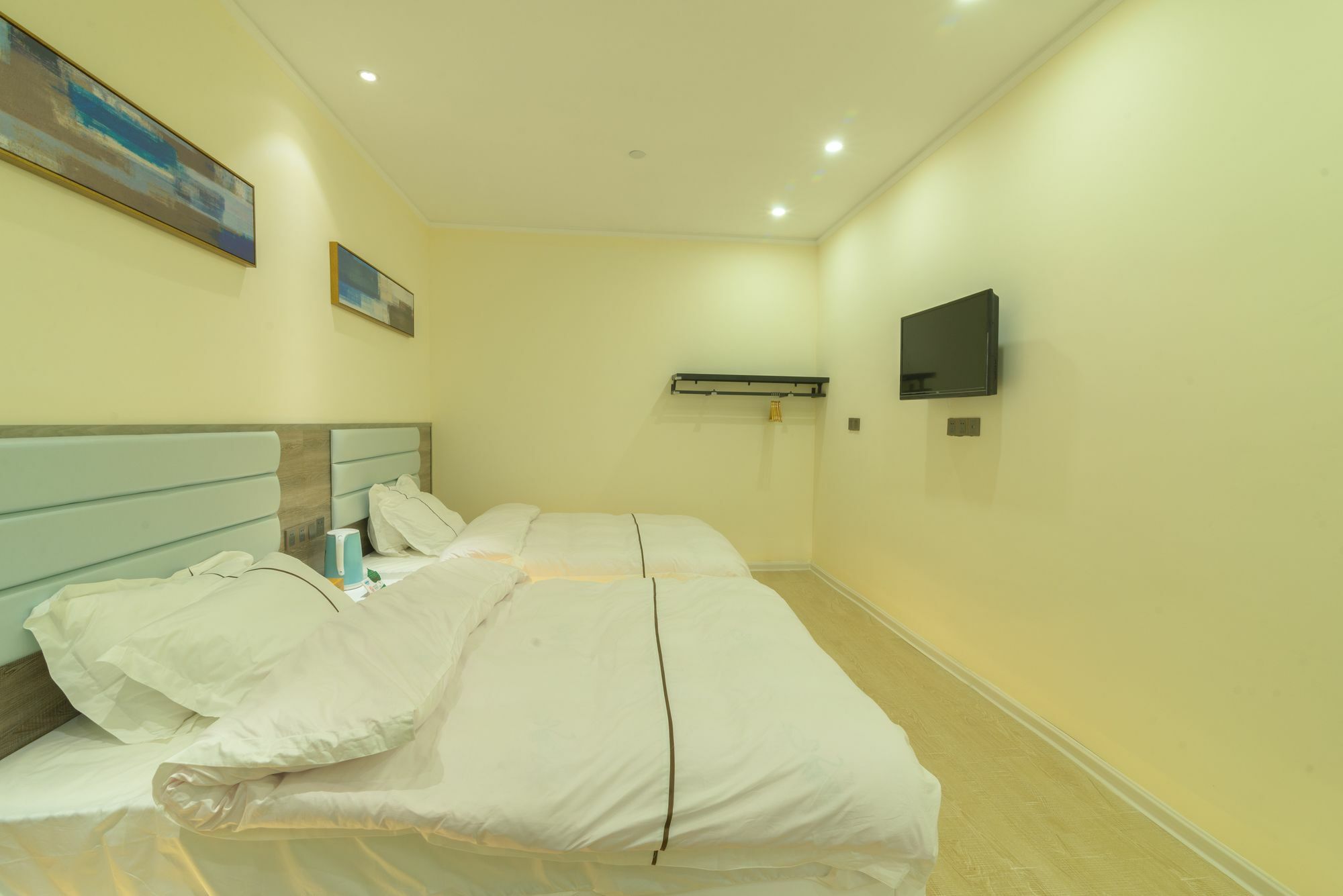 Wonder Youth Hostel Нанинг Екстериор снимка